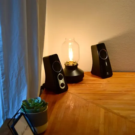 Stilvolle Mit Balkon & Parkplatz * Ρόστοκ